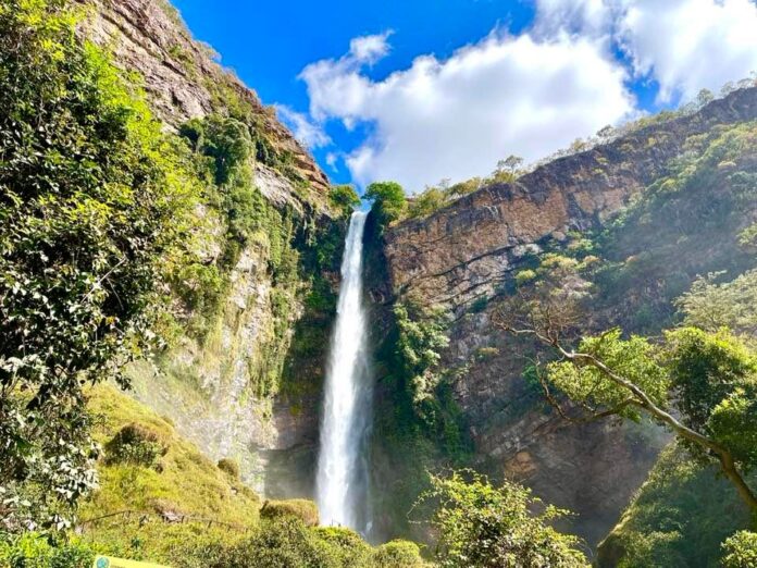 salto-do-itiquira-formosa