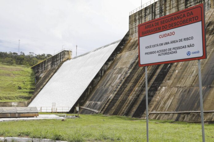 Dentro-5_1-1536x1024