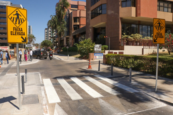 Faixa pedestre (1)