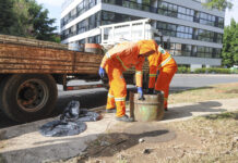 Coleta de resíduos de caixa de gordura protege meio ambiente e evita entupimentos no DF