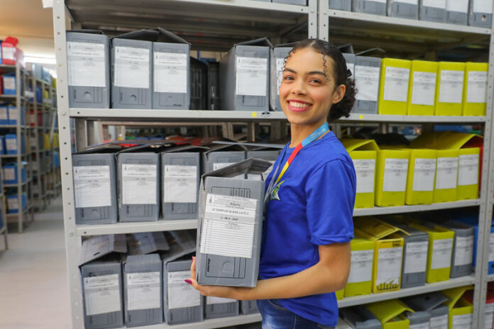 53163719007_5630e38499_c (3)